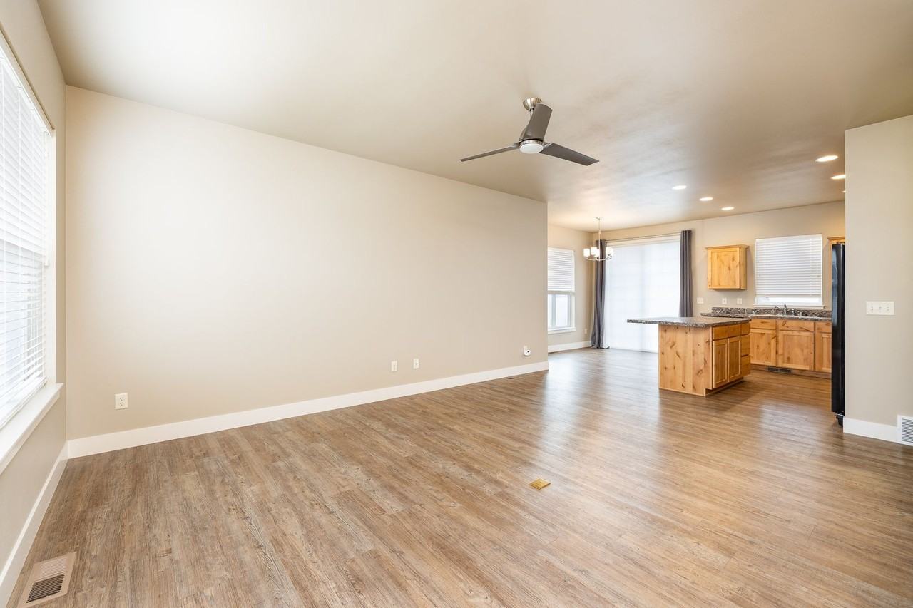 5341 Sundance Mountain Cir - Photo 2 of 23