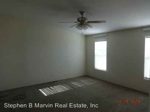 4779 Brabham Ave - Photo 3 of 10