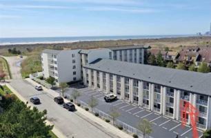 featured image of 4600 W Brigantine Ave #211