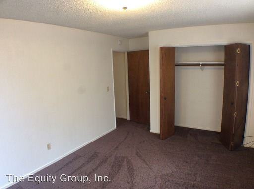 114 North Peppertree/5646-50 West Hillsdale - Photo 3 of 19