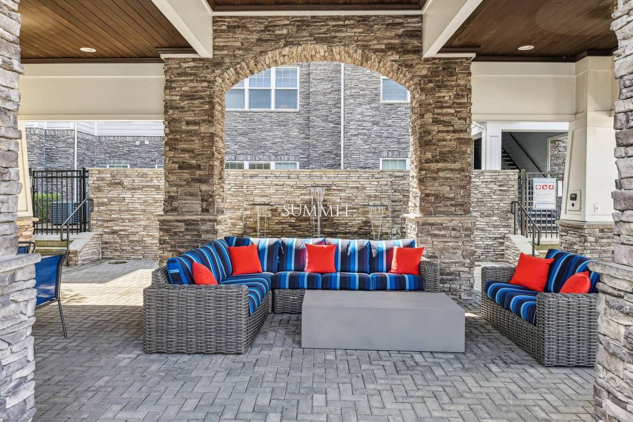 The Summit at Nashville West - Photo 3 of 29