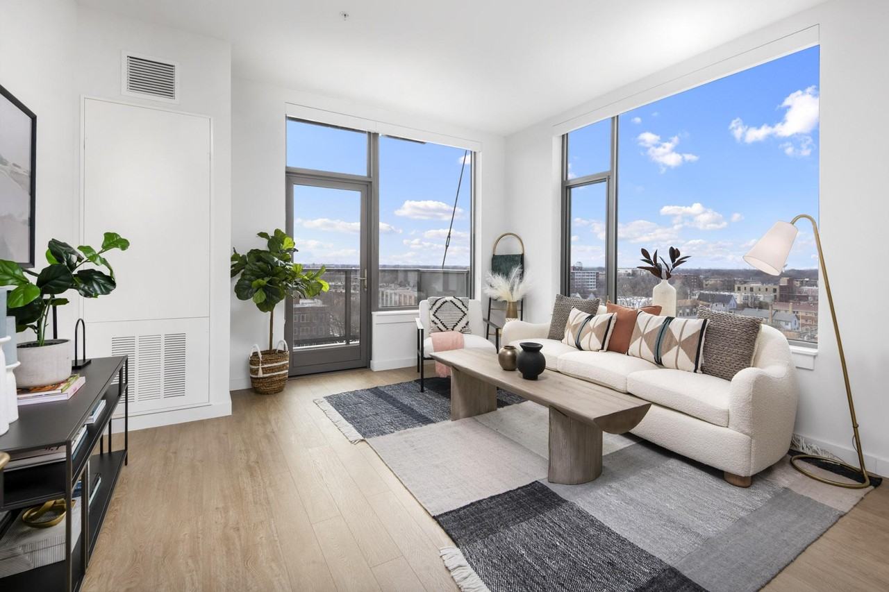 Eleven33 - Photo 7 of 43