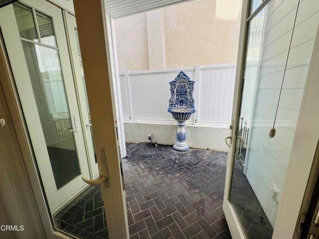 200 Sapphire Ave - Photo 3 of 8