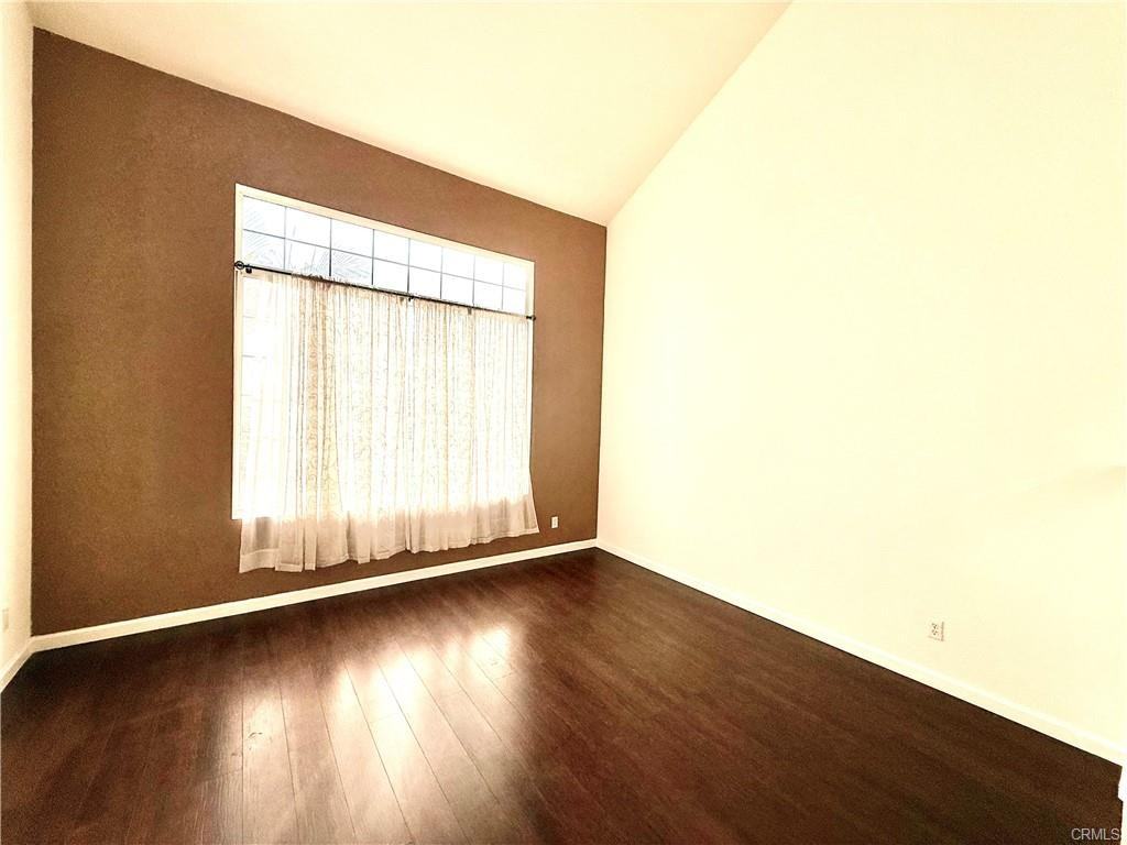 11 Aurore Ave - Photo 2 of 8