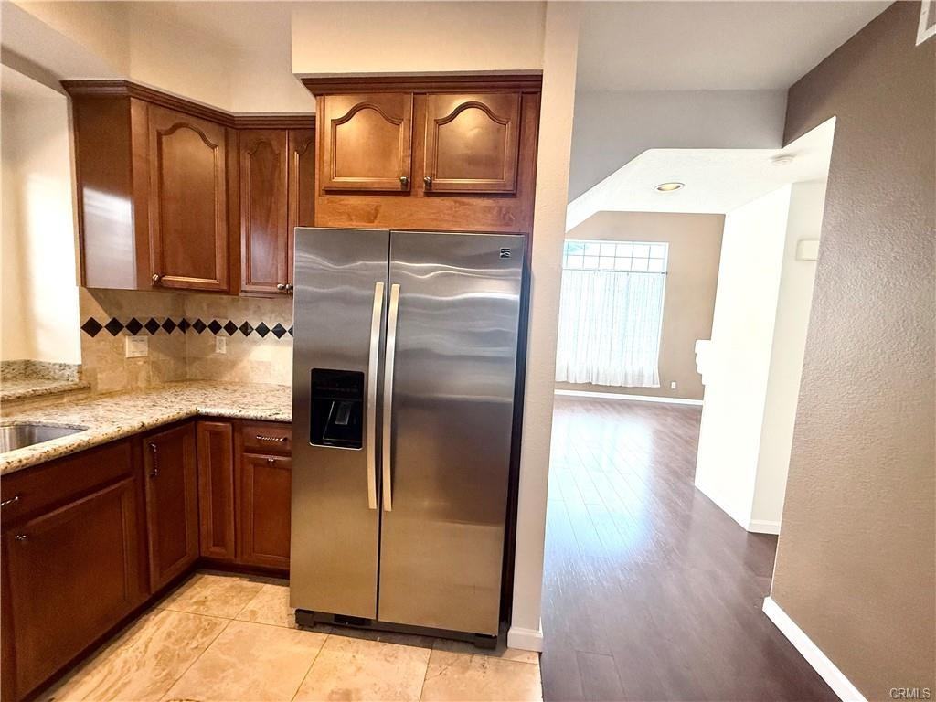 11 Aurore Ave - Photo 3 of 8