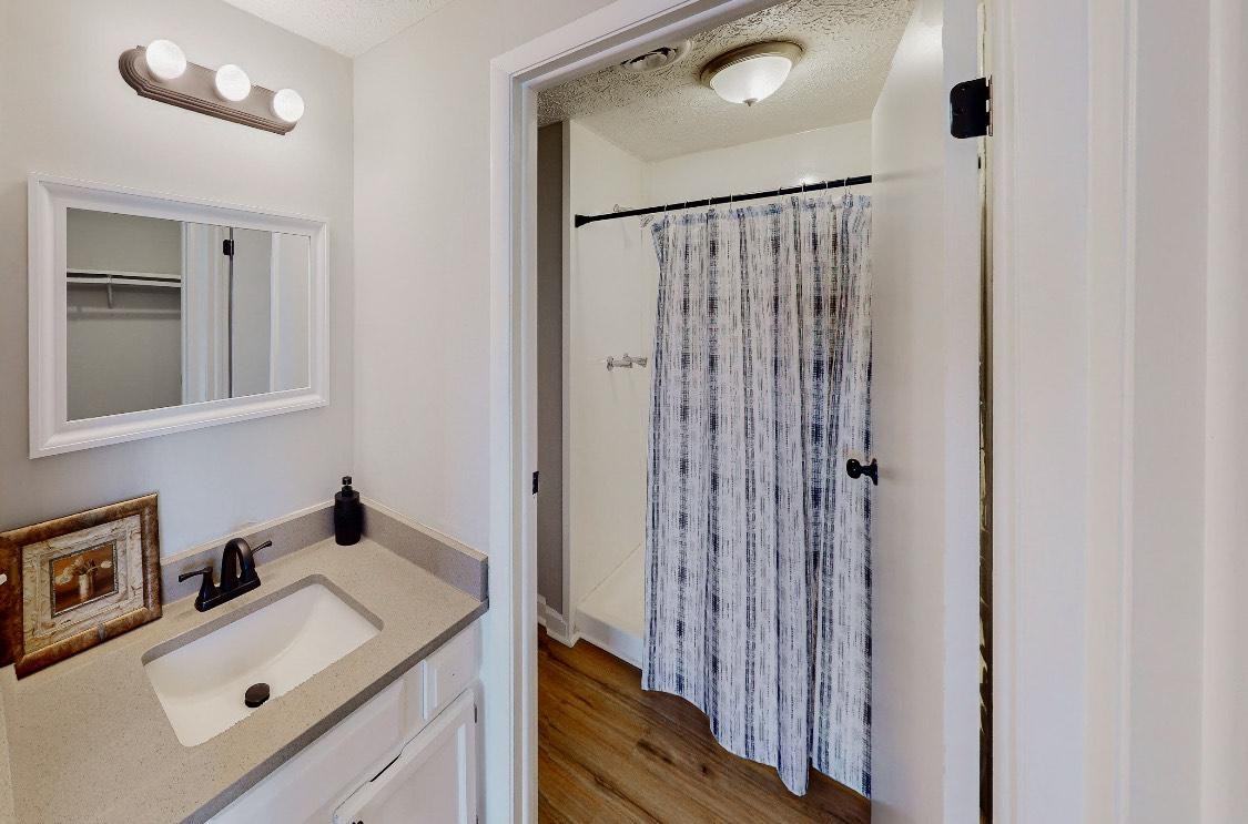 Scarbrough Dr - Photo 2 of 16