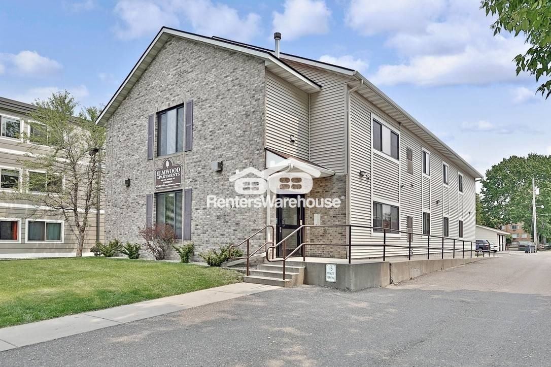 918 17th Ave Se #102 - Photo 4 of 39