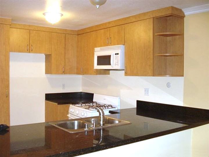 6925 Baird Avenue - Photo 6 of 16