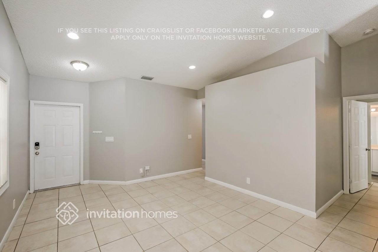 119 Nw 44th Ter - Photo 4 of 18