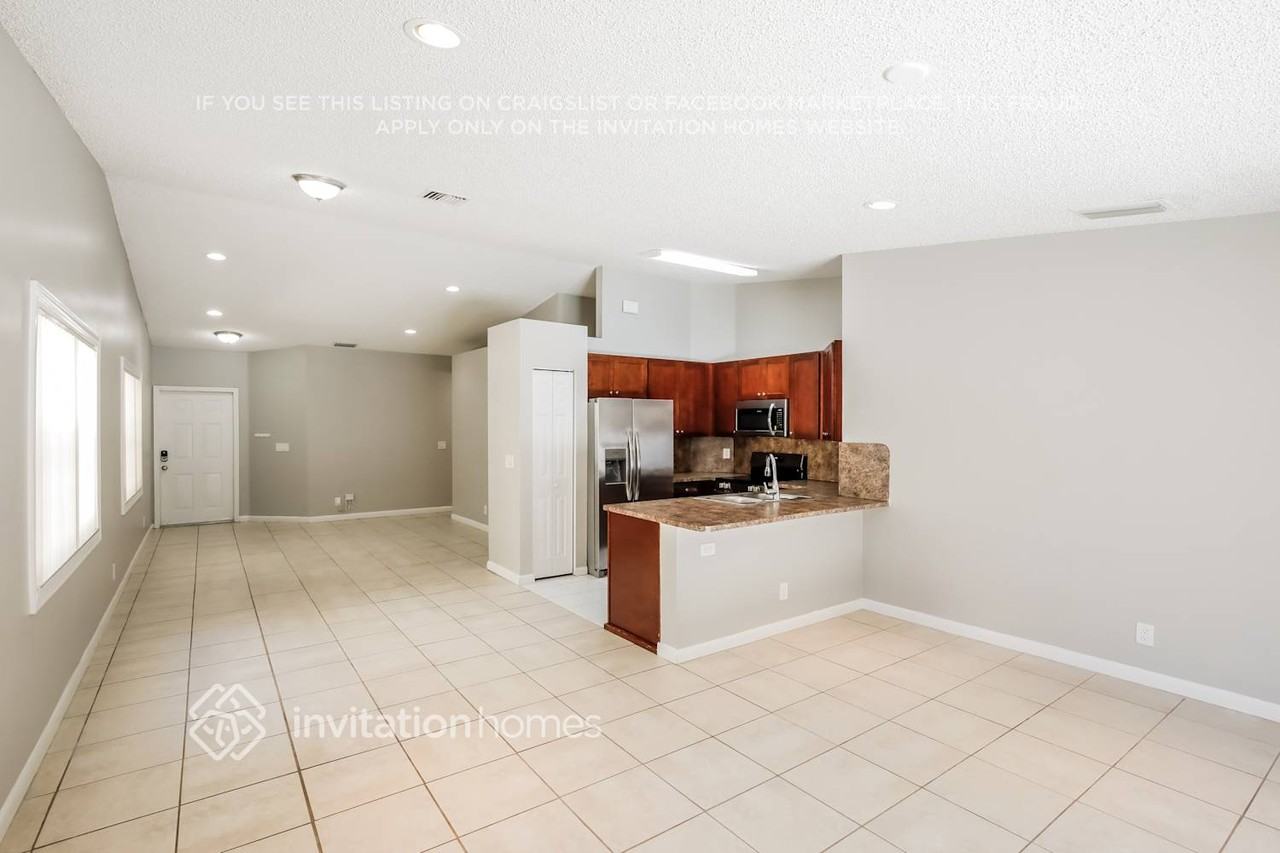 119 Nw 44th Ter - Photo 6 of 18