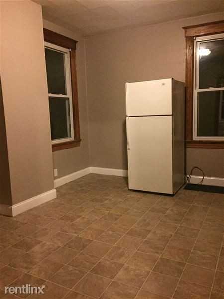 5731 St Elmo Ave - Photo 3 of 10