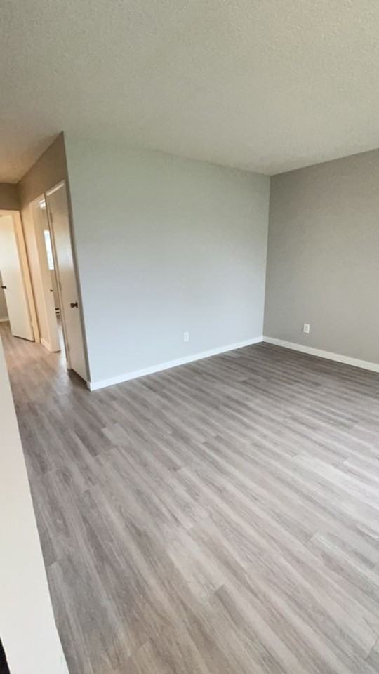 P117 - Gardenside Apartments - Photo 2 of 31