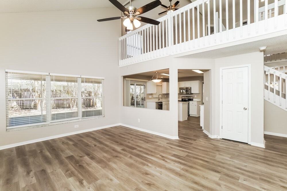 2334 Needham Dr - Photo 4 of 17