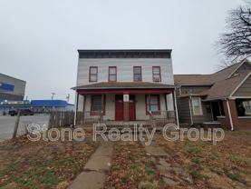 420 S 7th St #B - Photo 1 of 1