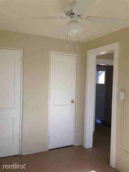 526 Marr St #3 - Photo 2 of 3