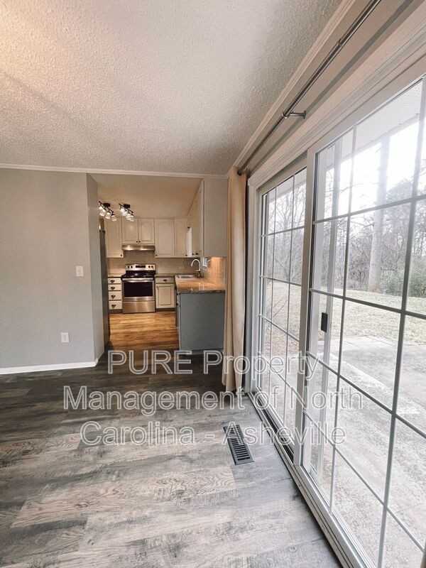 68 Wake Robin Way - Photo 6 of 19
