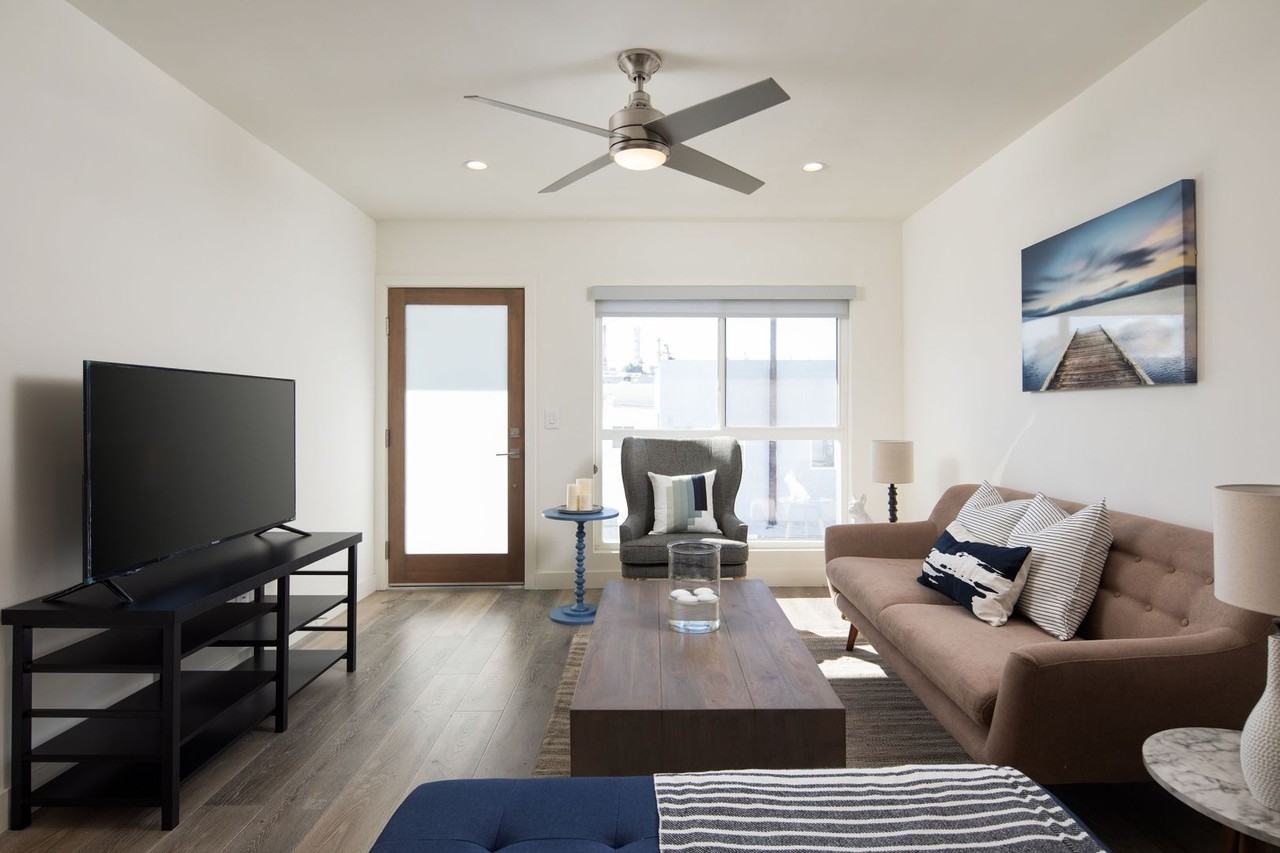 Sierra Street TIC (321 El Segundo/Palm LLC) - Photo 7 of 21