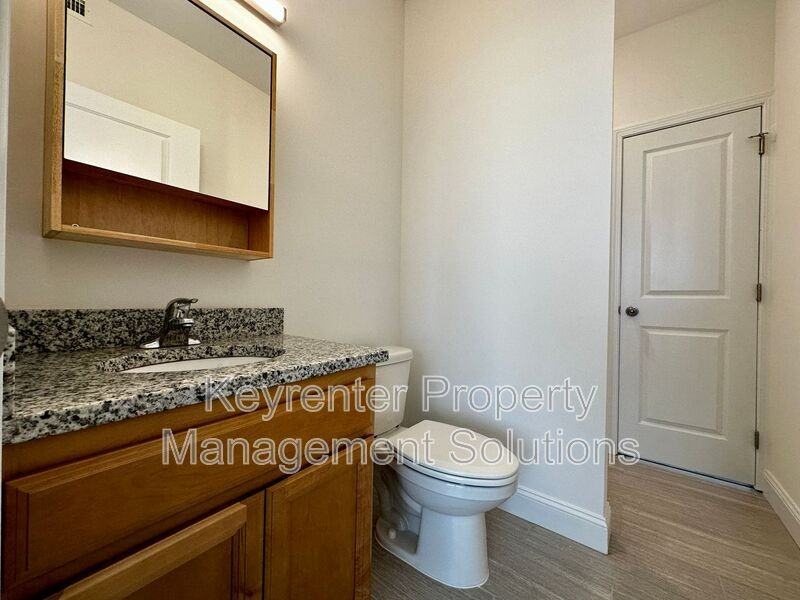 3445 Lee Hwy #310 - Photo 7 of 11