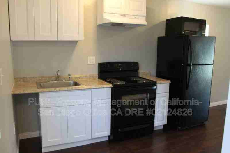 3642 Central Ave #B - Photo 5 of 13