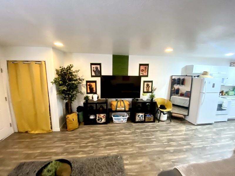 331 Northeast - Photo 6 of 16