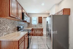 featured image of 1616 N Fulton Ave