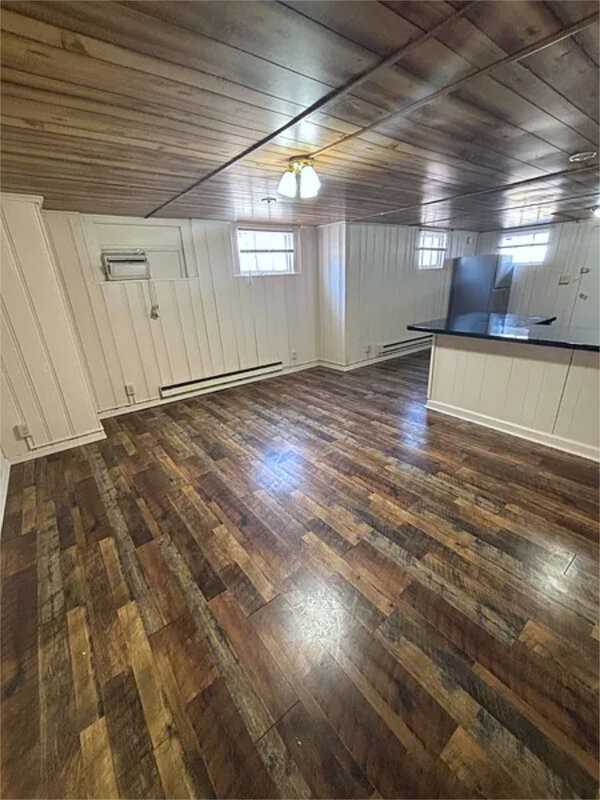 1320 New Hampshire St - Photo 5 of 11