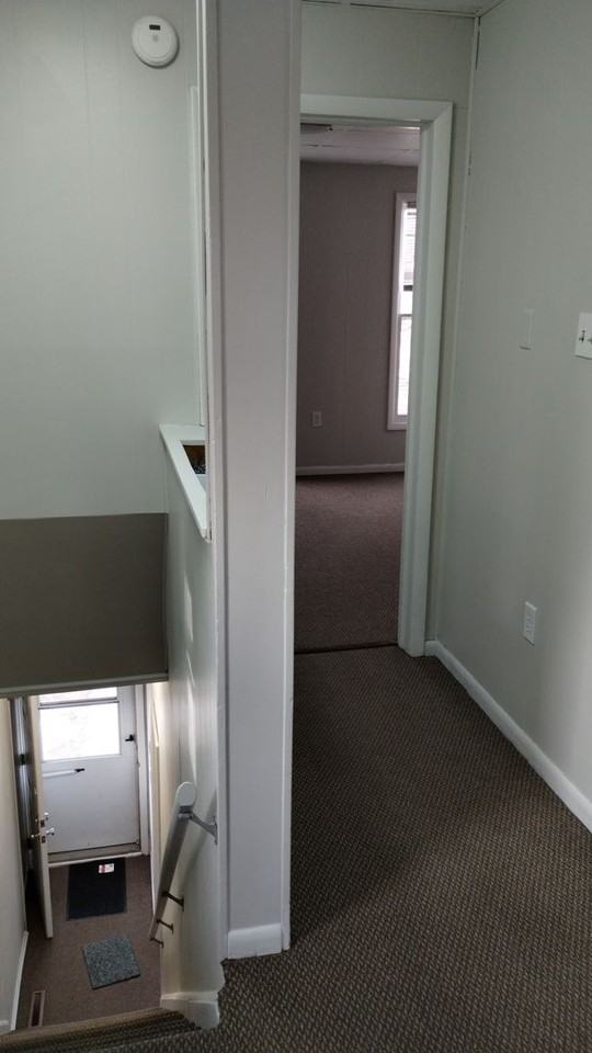 902 Washington St - Photo 3 of 16