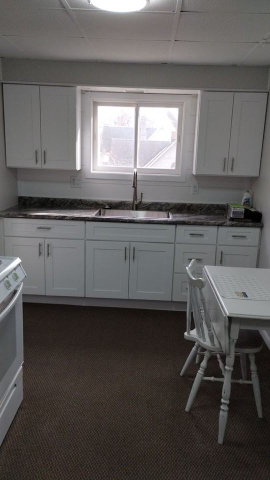 902 Washington St - Photo 5 of 16