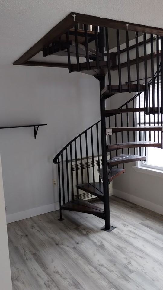 309 Rose Street - Photo 4 of 20