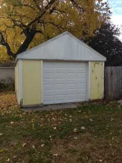 1726 E 24th St - Photo 3 of 3