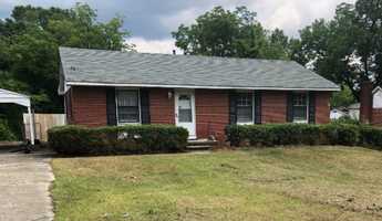 featured image of 921 Weston St