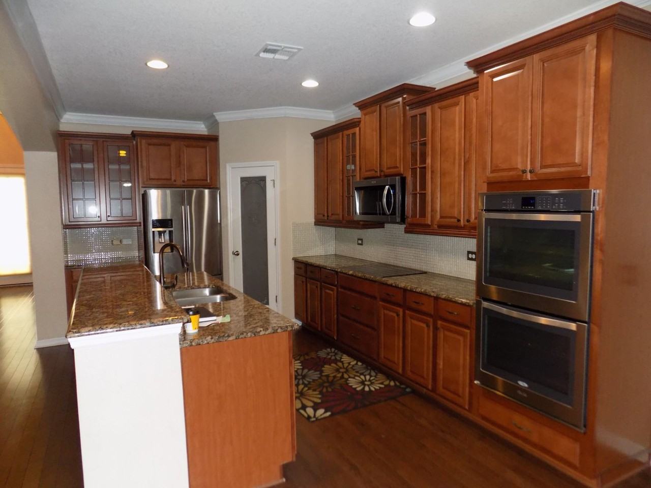 2478 Linkwood Ave - Photo 2 of 19