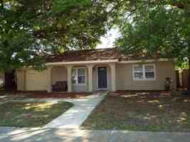 featured image of 141 Clyde Ave