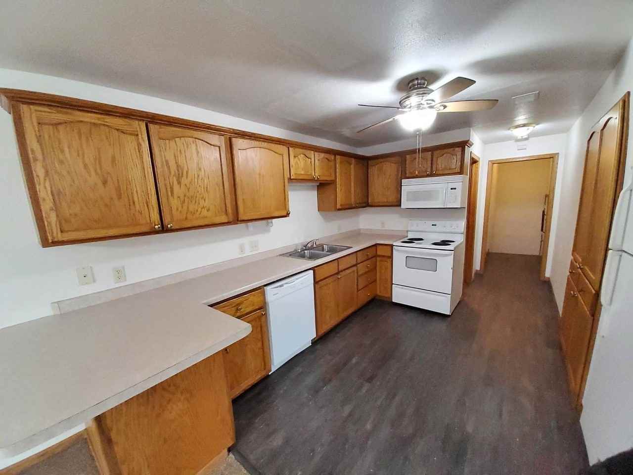 804 Cleveland Ave - Photo 2 of 21