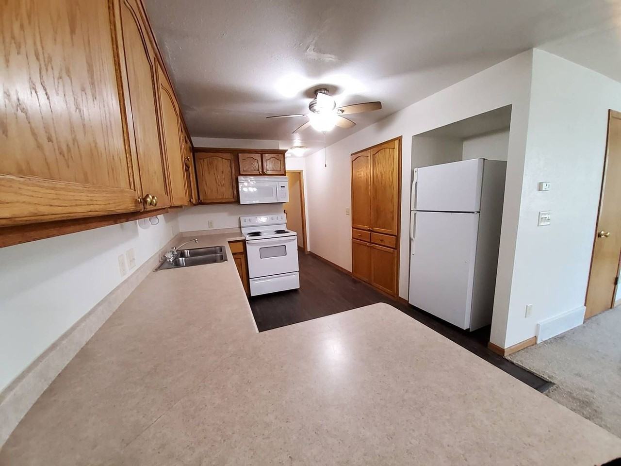 804 Cleveland Ave - Photo 3 of 21