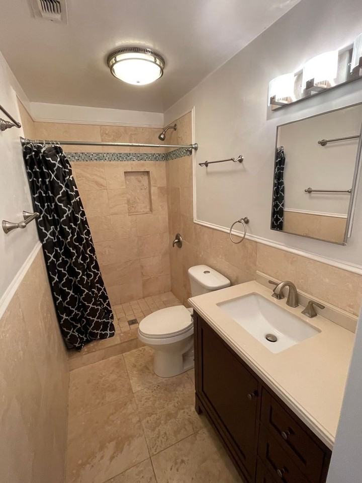 3705 Sw 5th Pl - Photo 2 of 19