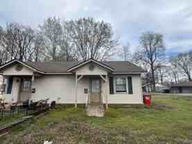 502 Quay St - Photo 1 of 1