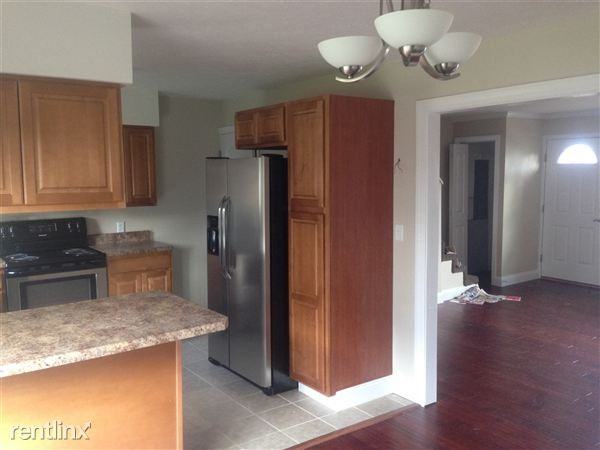 9 Sirockman Dr - Photo 2 of 4