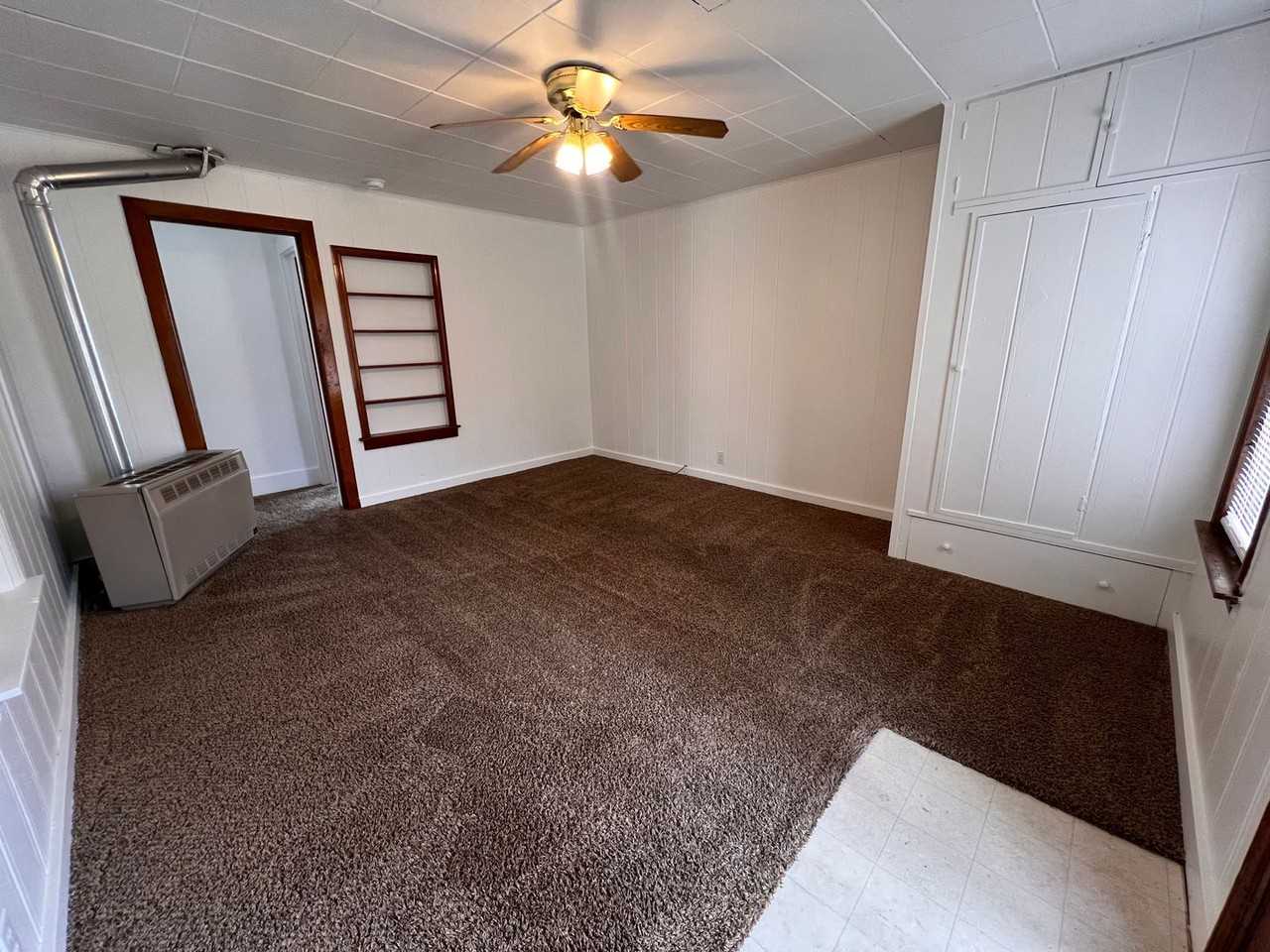 333 N 5th St - Photo 2 of 17
