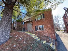 featured image of 1502 Radford Rd