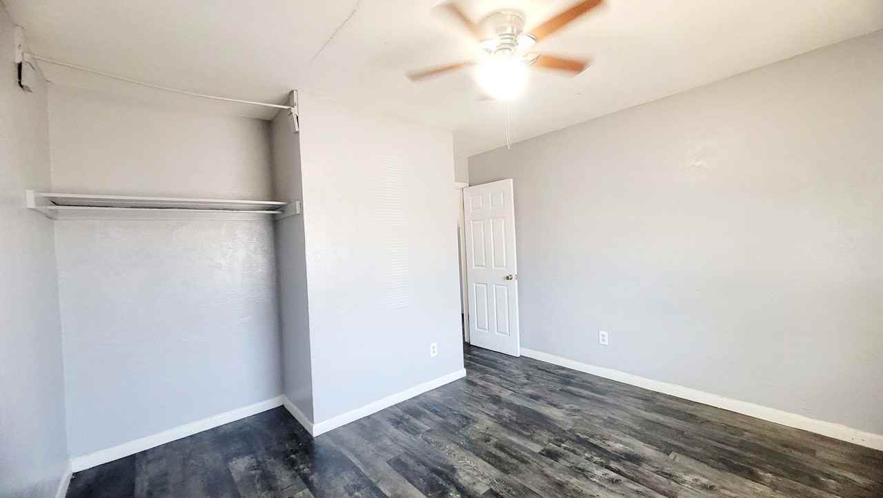 430 N Charles St #9 - Photo 6 of 10