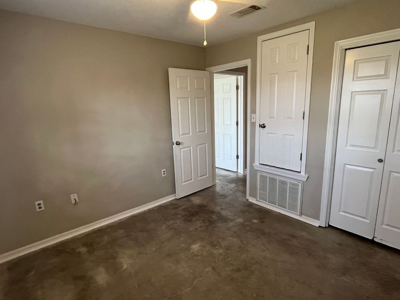 210 East Parkway A-D - Photo 7 of 27