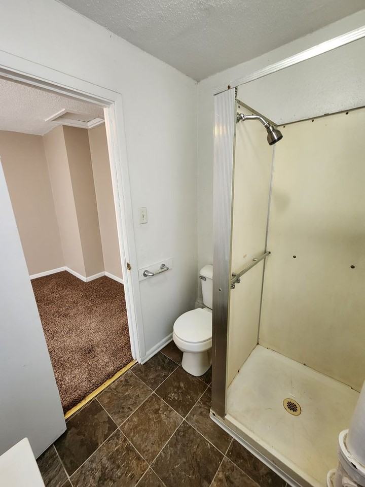 1308 Emma Ave - Photo 7 of 18