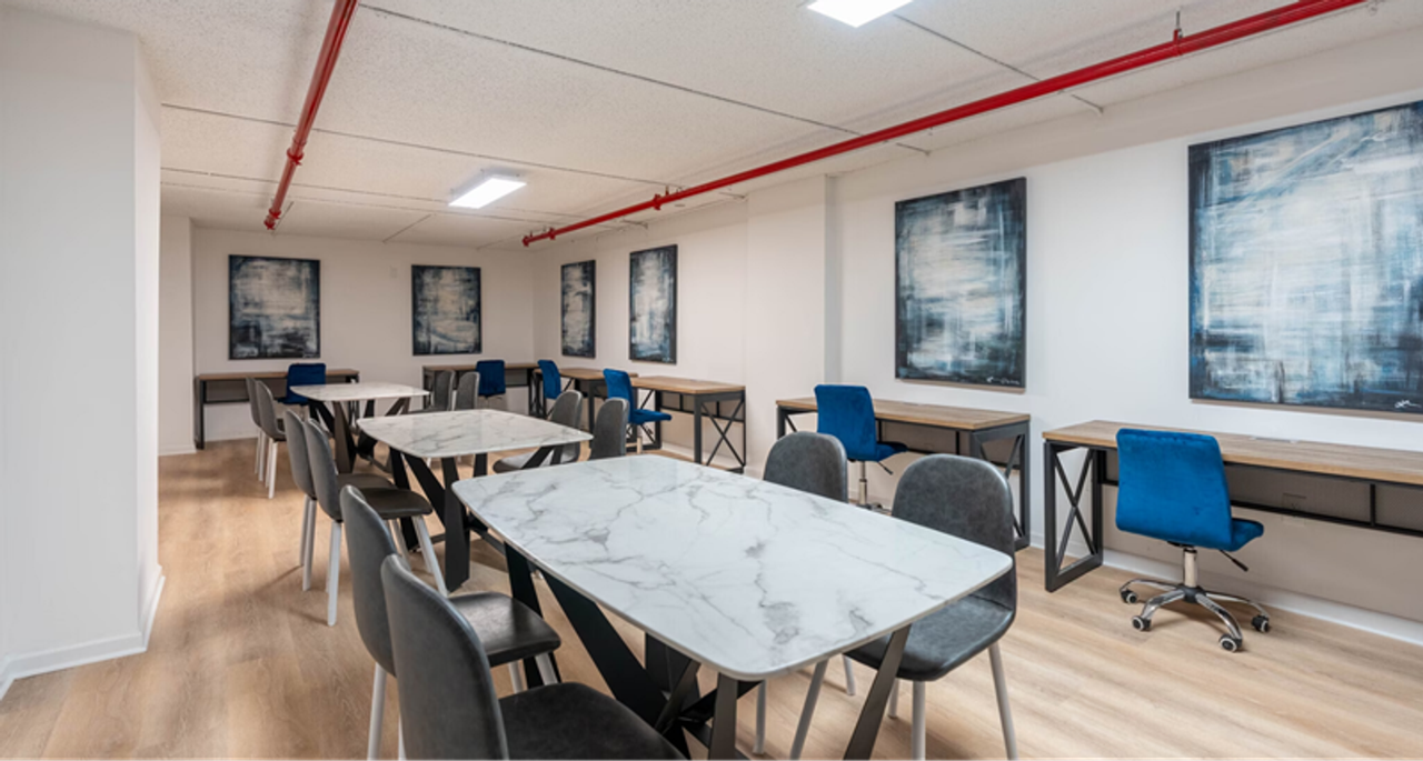 Riverwalk 803 - Photo 2 of 12