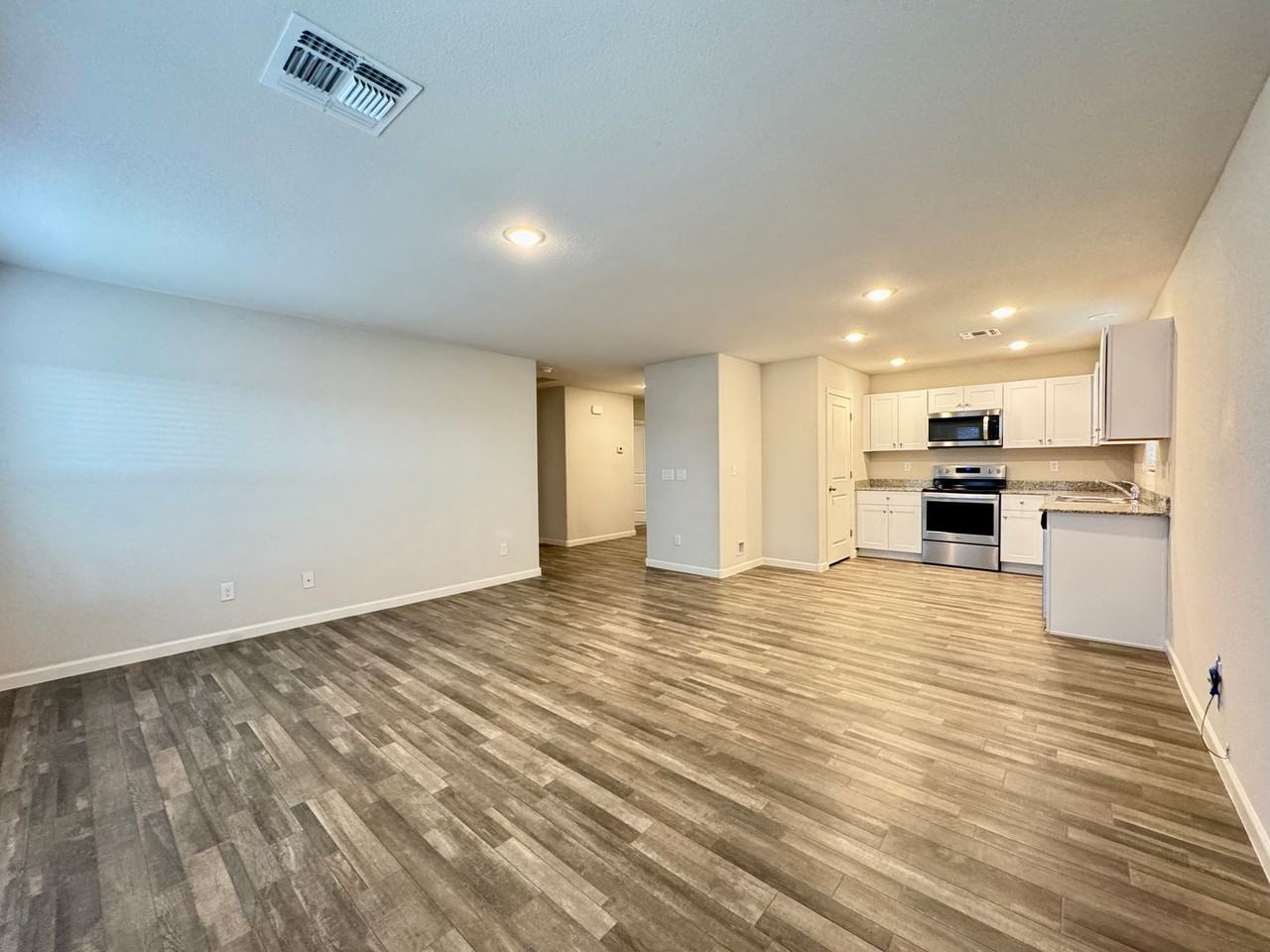 2149 E Sand Creek Dr - Photo 5 of 23