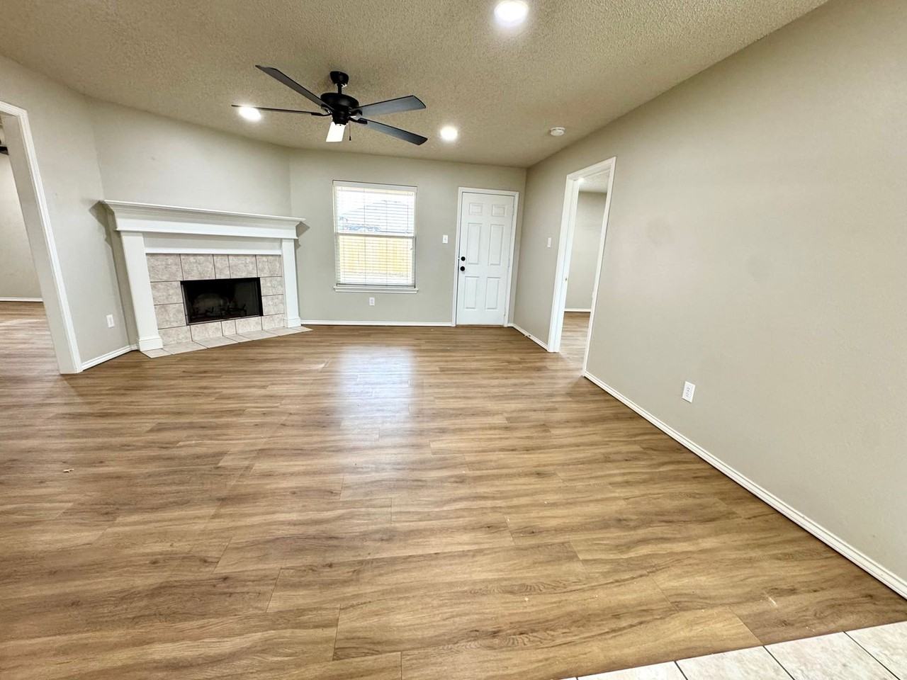 6536 7th St - Photo 2 of 21