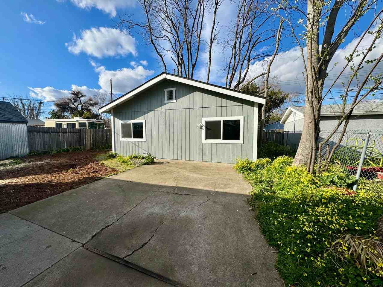 4953 13th Avenue - Photo 4 of 17