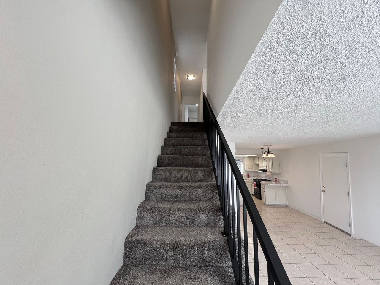 12029 166th St - Photo 3 of 17