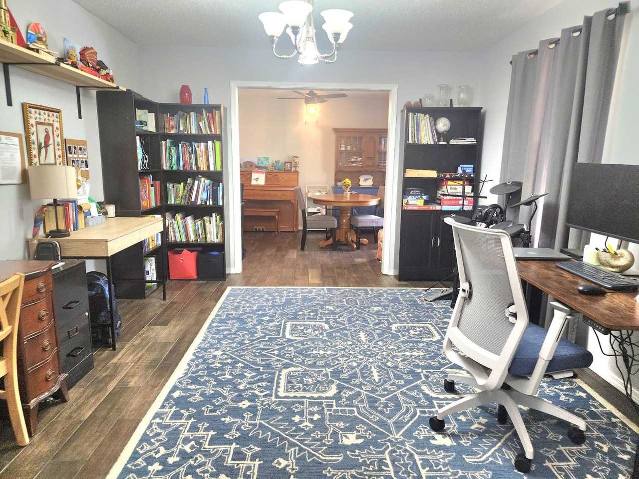 7895 Bay Meadows Dr - Photo 3 of 24