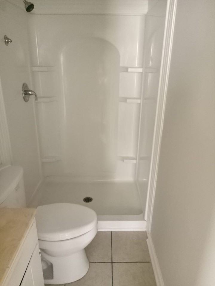 122 Elizabeths Ct - Photo 7 of 21